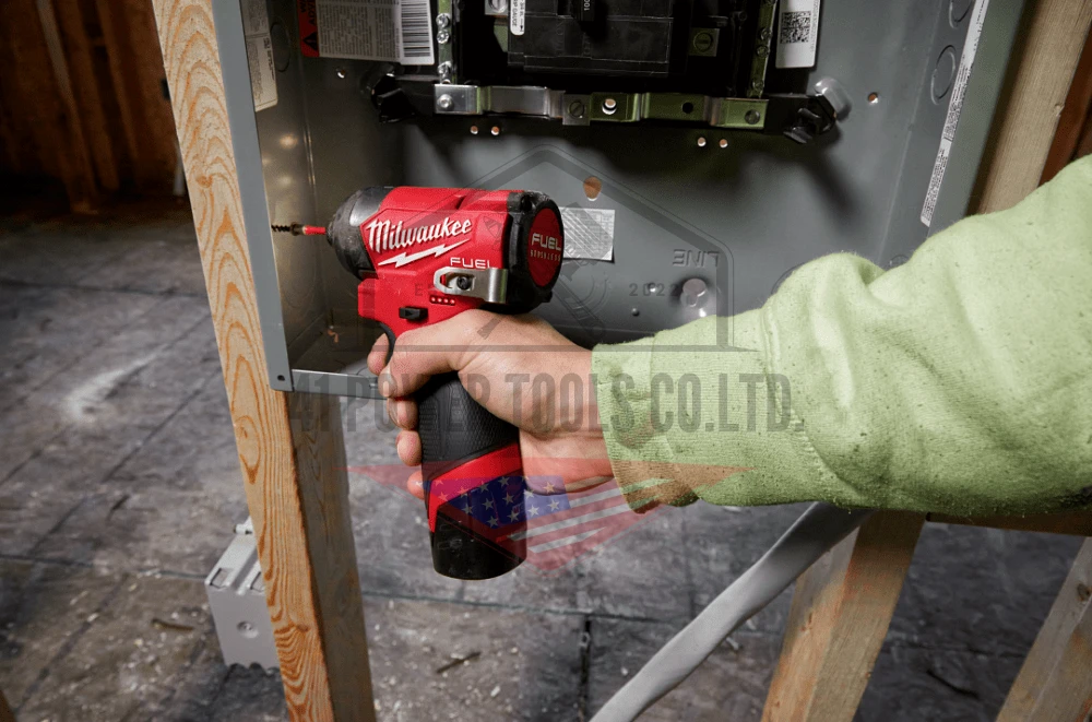 M12 FUEL™ ไขควงกระแทกไร้สาย (เครื่องเปล่า) Milwaukee - M12 FID2-0 - Image 2