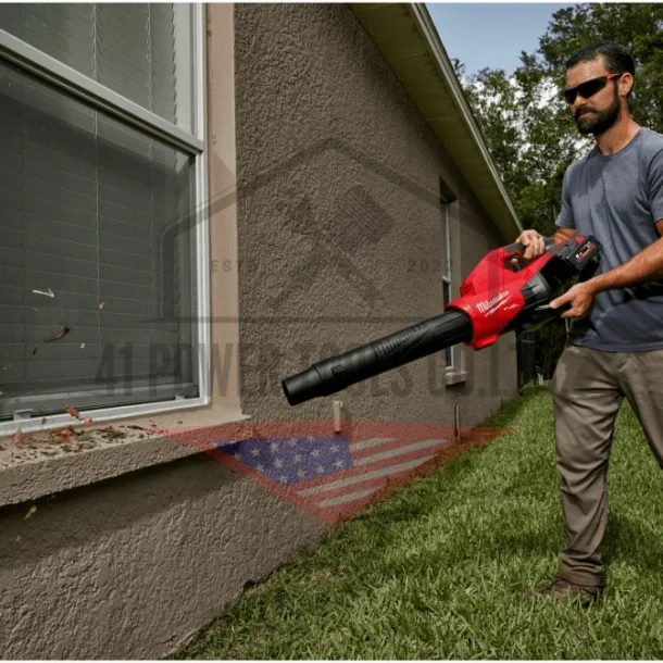 Alternative view of M18 FUEL™ เครื่องเป่าใบไม้ไร้สาย ระบบแบตเตอรี่คู่ (เครื่องเปล่า) Milwaukee -  M18 F2BL-0