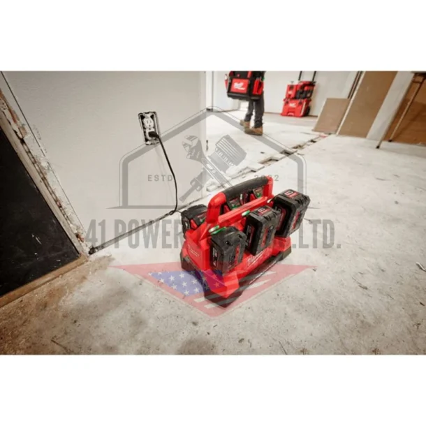 Alternative view of M18™ PACKOUT™ แท่นชาร์จแบตเตอรี่ 18 โวลต์ แบบชาร์จเร็ว 6 ช่อง Milwaukee -  M18 PC6