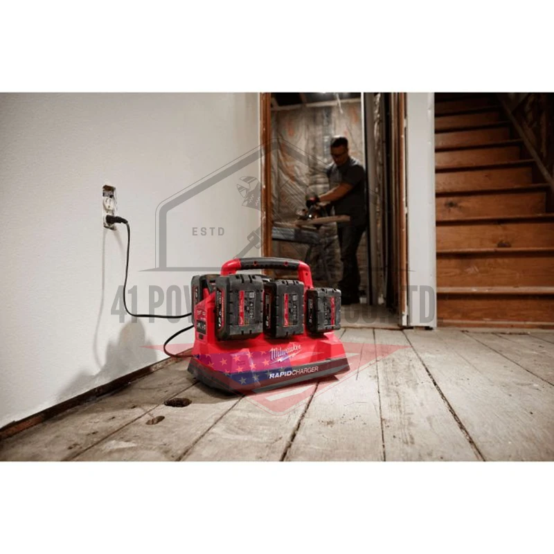 M18™ PACKOUT™ แท่นชาร์จแบตเตอรี่ 18 โวลต์ แบบชาร์จเร็ว 6 ช่อง Milwaukee - M18 PC6 - Image 11